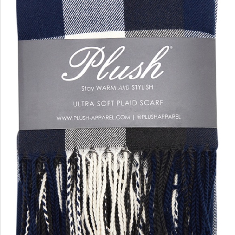 Plush Ultra Soft Fringe Scarf